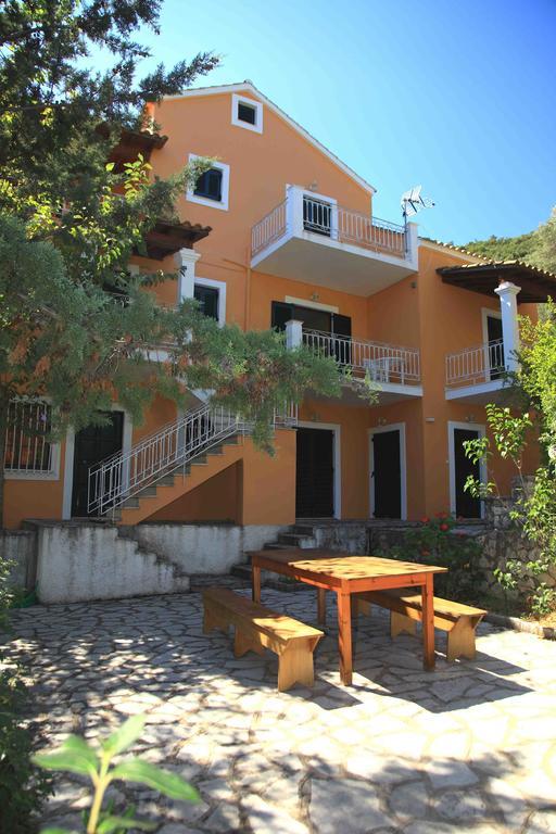 Forkin Apartamento Sívota Exterior foto