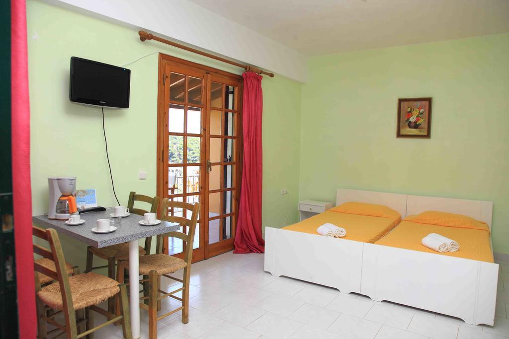Forkin Apartamento Sívota Exterior foto